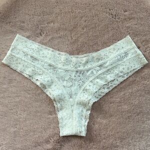 Victoria's Secret Cheeky Lace Panty M